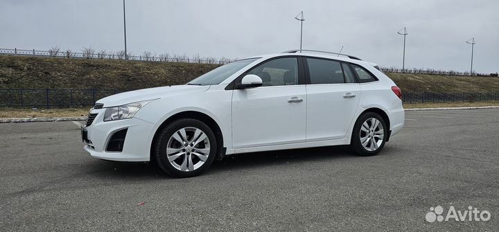 Chevrolet Cruze 1.8 AT, 2015, 49 910 км