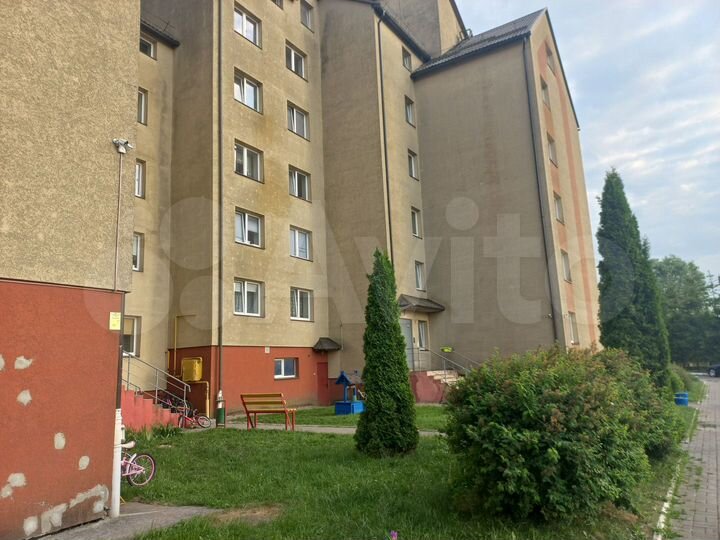 4-к. квартира, 97 м², 2/6 эт.