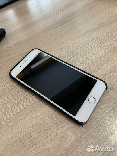 iPhone 8 Plus, 64 ГБ