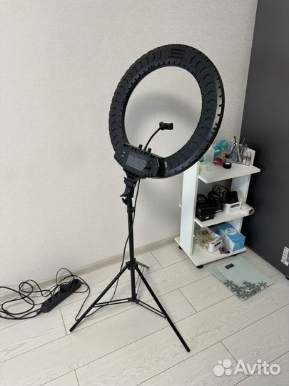 Кольцевая лампа 54 см LED Soft Ring Light