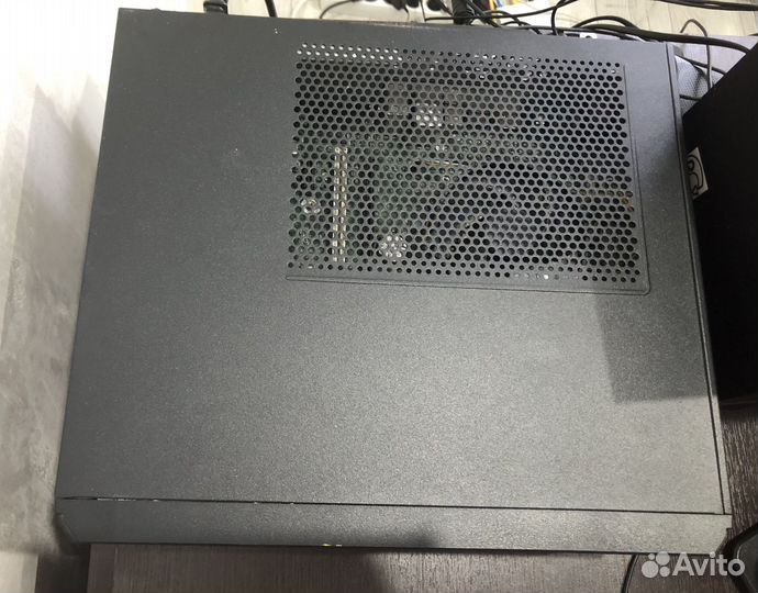 Процессор intel core i3 8100