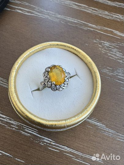 Серебряное кольцо с цитрином, желтым алпанитом