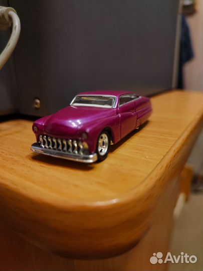 Hot Wheels Purple Passion Limited Edition Ford 4/4