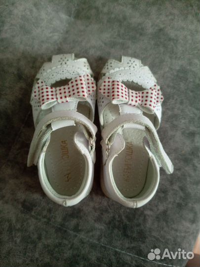 Сандалики для девочки 23 размер