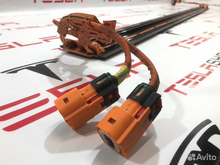 Кабель высоковольтный основной батареи Tesla