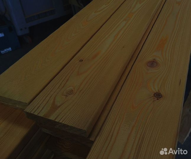 Строительные доски из лиственницы