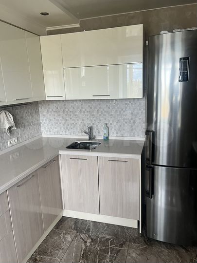 2-к. квартира, 69 м², 8/10 эт.