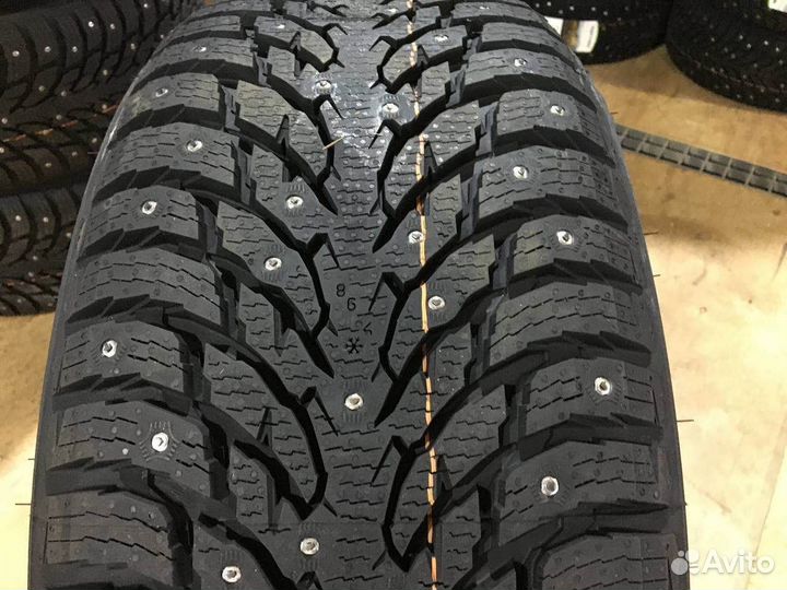 Ikon Tyres Autograph Ice 9 SUV 265/45 R21 108T