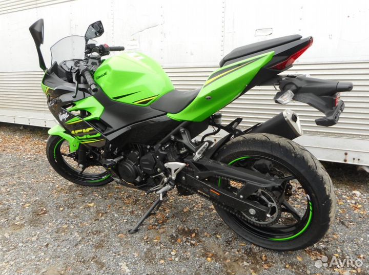 Kawasaki ninja 400R ABS