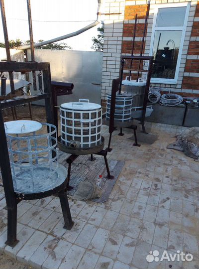 Пресс, соковыжималка, давилка для винограда