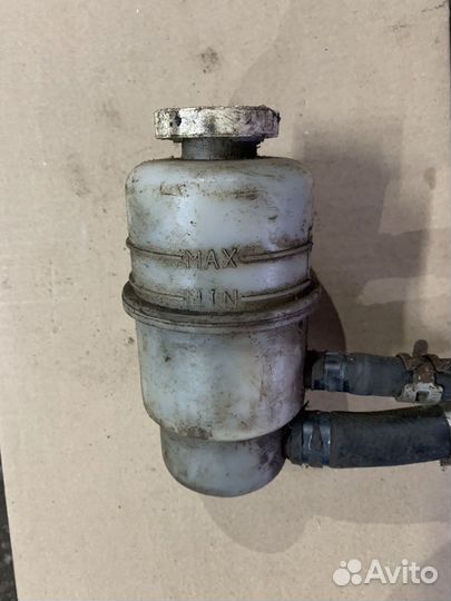 Бачок гура byd f3