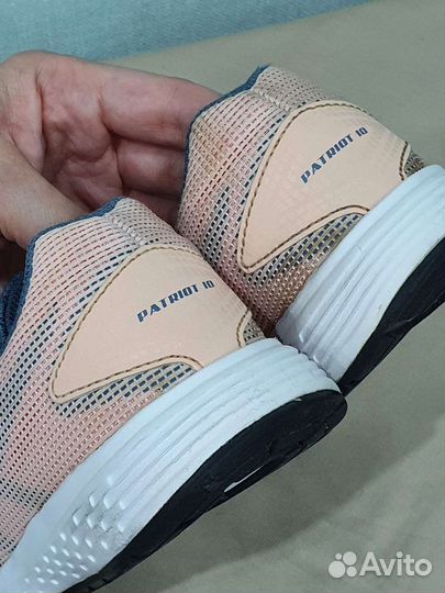 Кроссовки asics детские 30