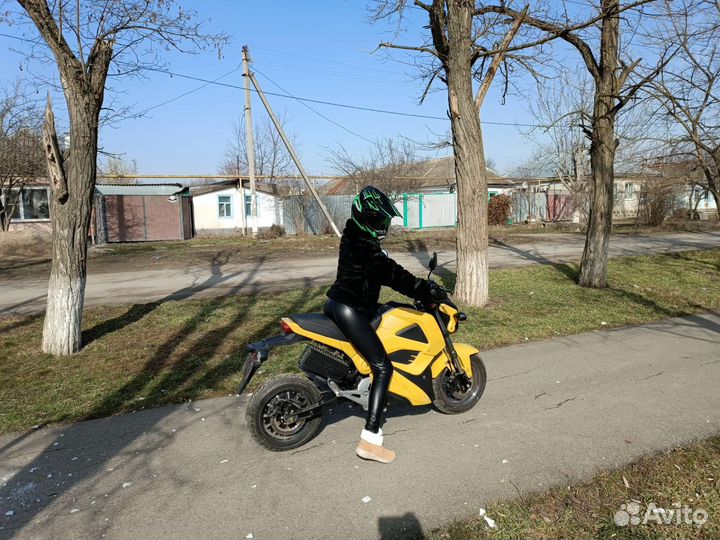 Электроскутер.Электромотоцикл