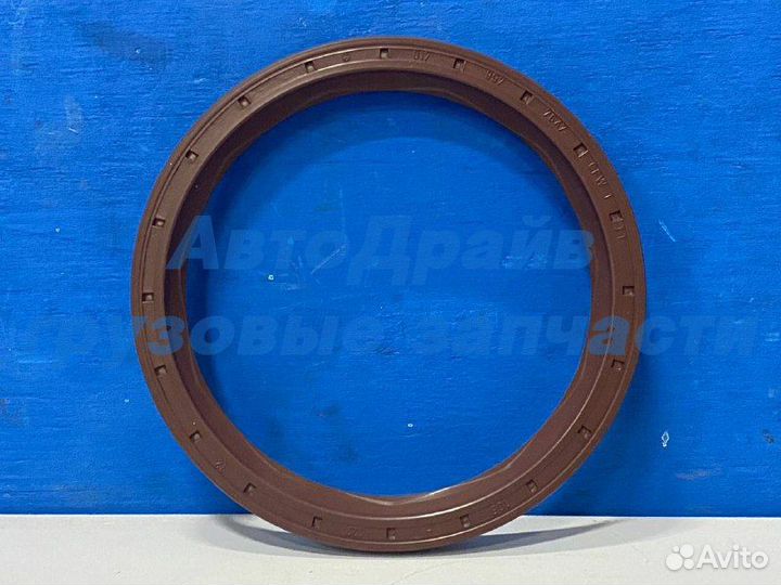 Сальник вала кпп грузовиков Мерседес 105x127x12 мм