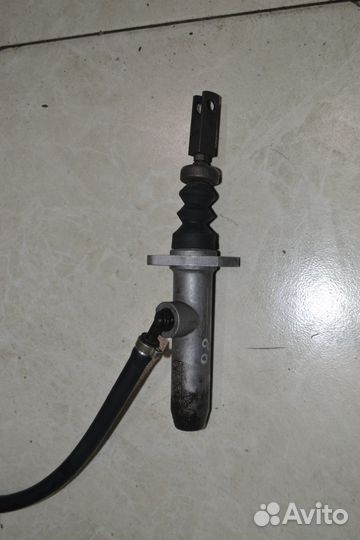 Цилиндр сцепления главный Audi 80