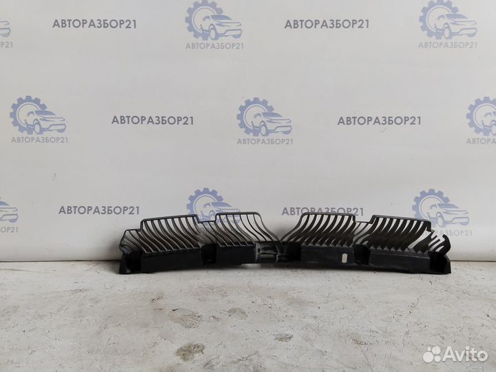 Кронштейн заднего бампера Volkswagen Polo CK 6