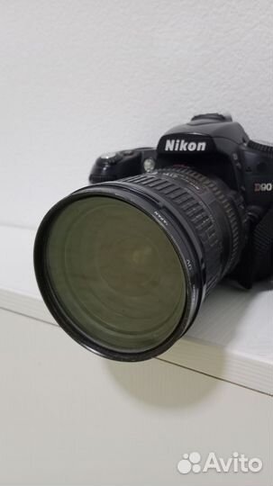 Зеркальный фотоаппарат nikon d90 AF-S DX nikkor 18