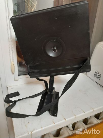 Подставка настенная под свч, телевизор