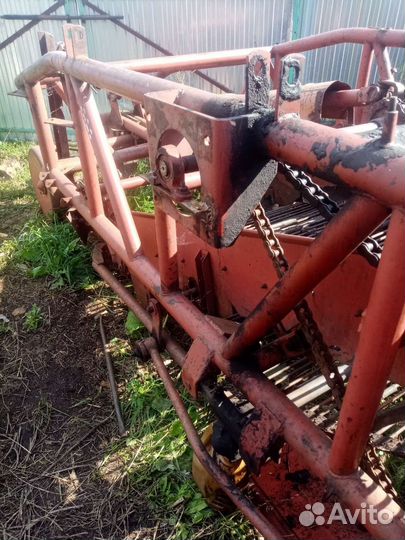 Копатель корнеплодов, 1989