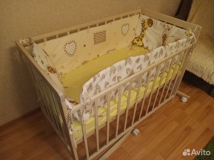 Кровать для новорожденных