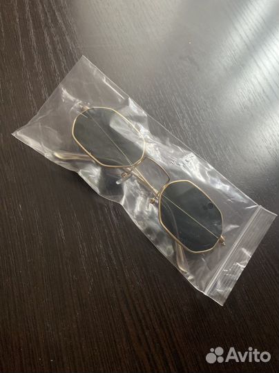 Солнцезащитные очки