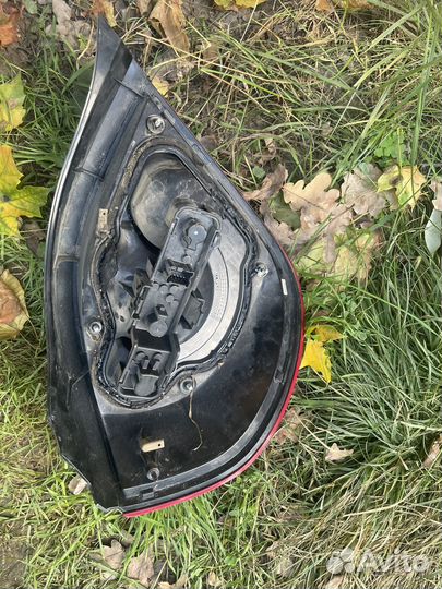 Фонарь задний поавый Nissan Almera N16