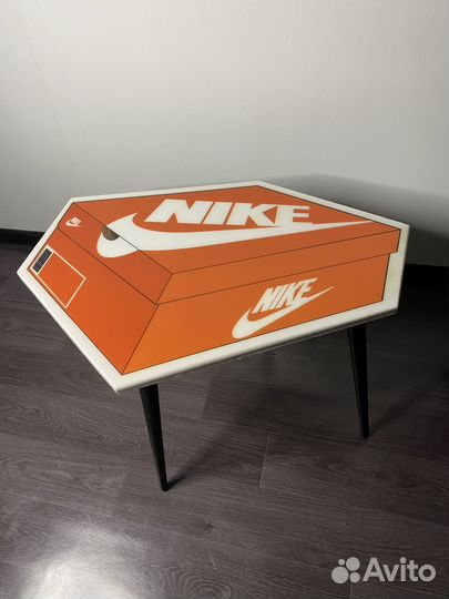 Журнальный столик nike