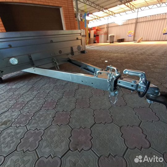 Прицеп легковой