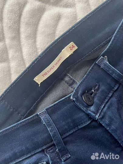 Джинсы Levis 710 Super Skinny