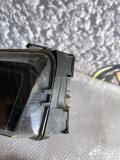 Противотуманная фара Птф правая Tiguan Тигуан 2