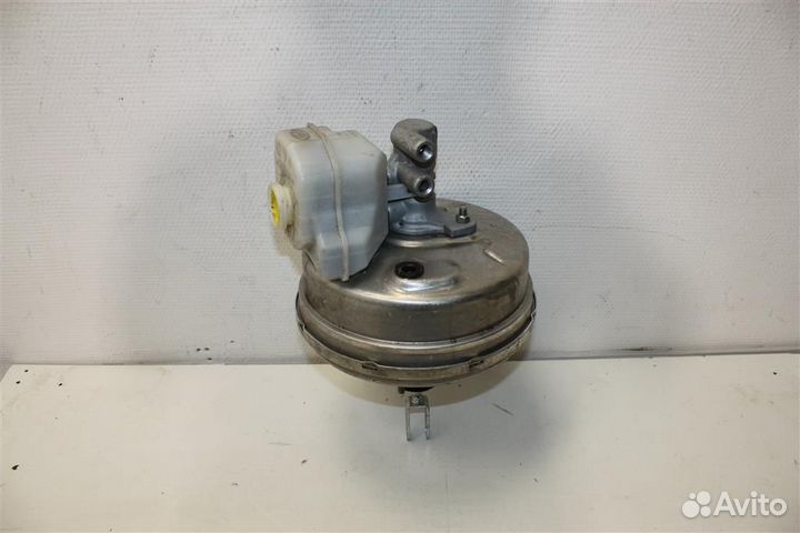 Усилитель тормозов вакуумный Land Rover range R