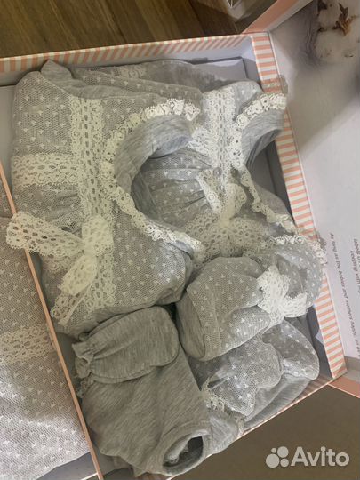 Комплект на выписку для девочки