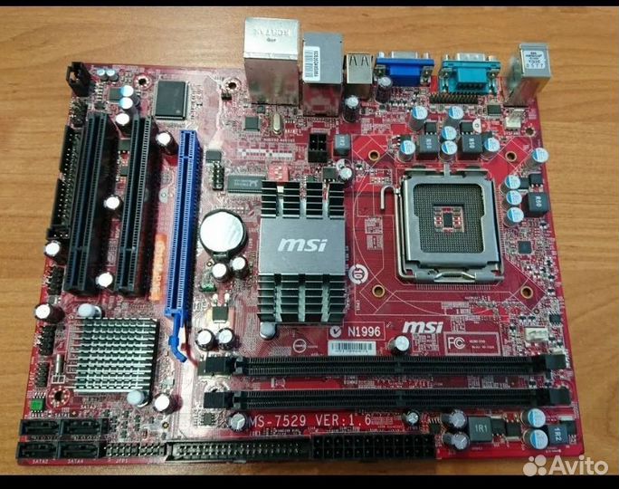 Материнская плата 775 сокет