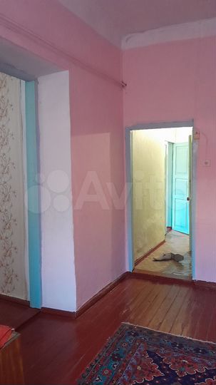 3-к. квартира, 60 м², 1/2 эт.