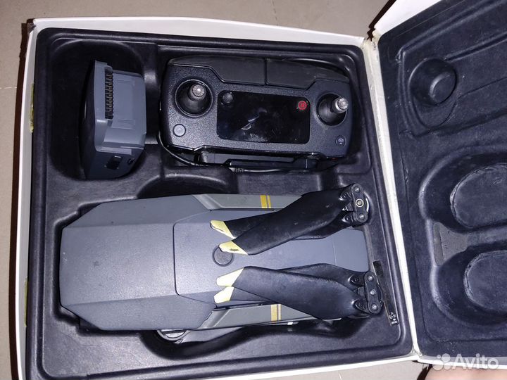 Квадрокоптер dji mavic pro