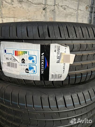 Vredestein Ultrac Satin SUV 205/55 R16 91W