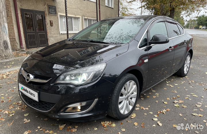 Opel Astra 1.6 МТ, 2012, 190 196 км