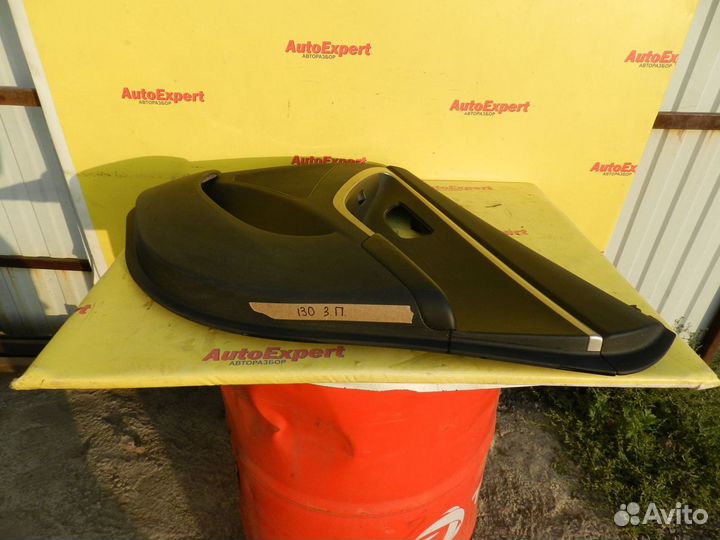 Обшивка двери задняя правая Hyundai i30 12-15