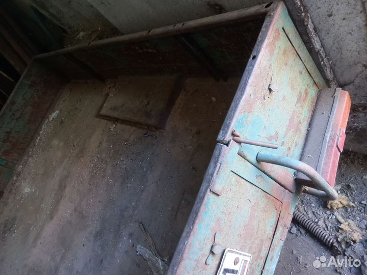 Автомобильный прицеп