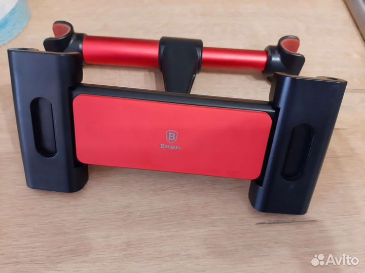 Держатель для телефона в авто