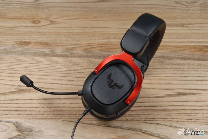Игровые наушники asus