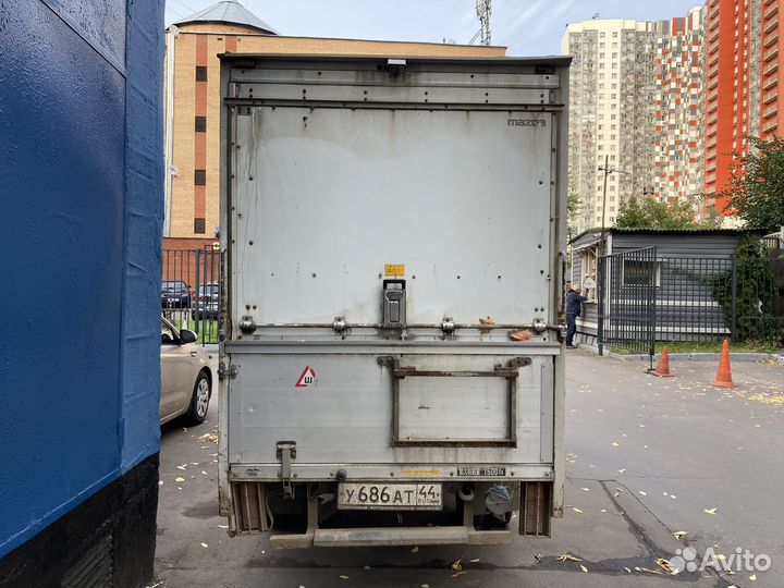 Mazda Тitаn бортовой, 2002