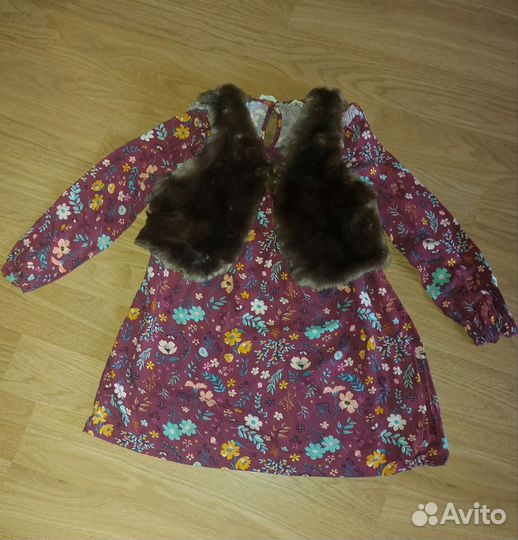 Платье на девочку hm