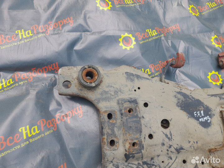 Подрамник передний Ford Focus 2 седан 1.8 2008