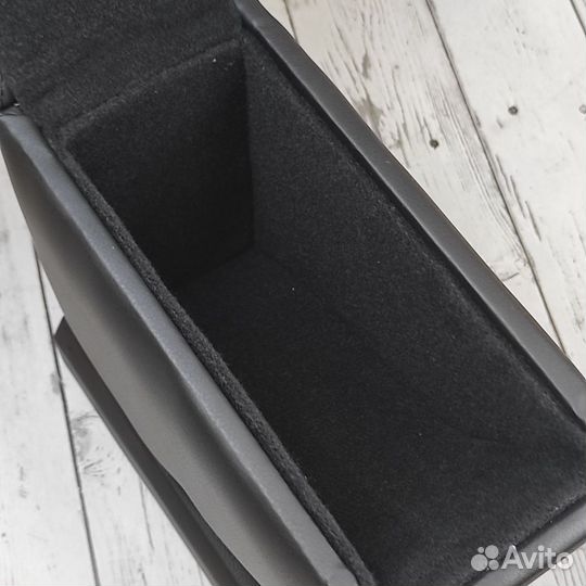 Подлокотник на Opel Combo C (2001 - 2011)