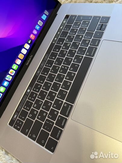 Apple macbook pro 15 2016