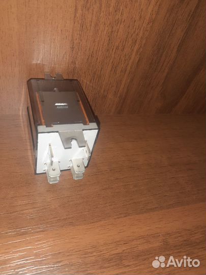 Реле Finder type 65.31 20A