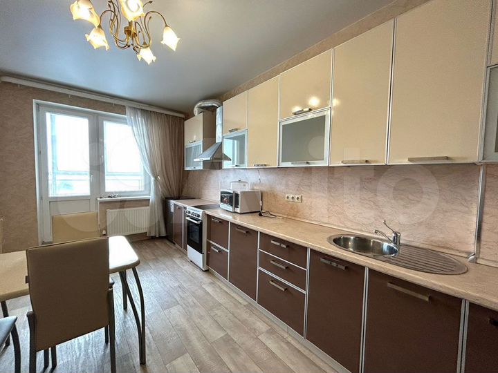 1-к. квартира, 54,5 м², 11/24 эт.