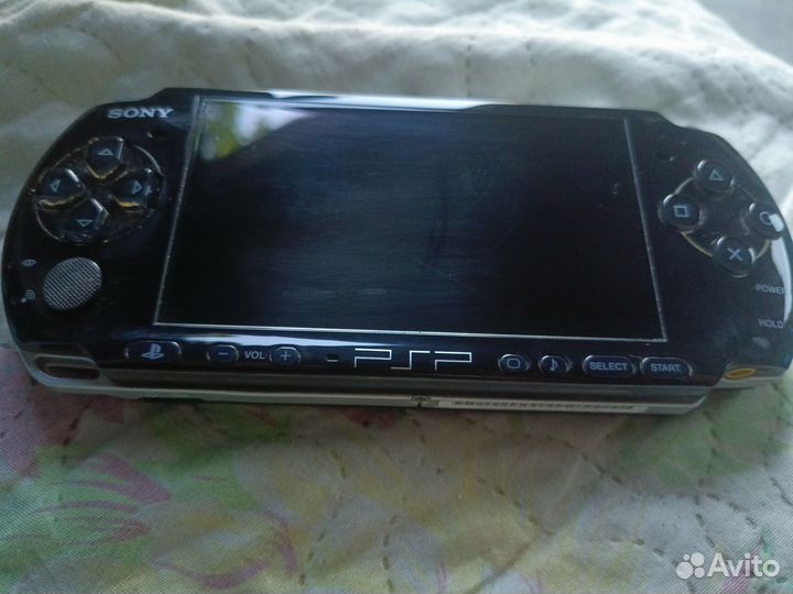 Продаю sony PSP 3008