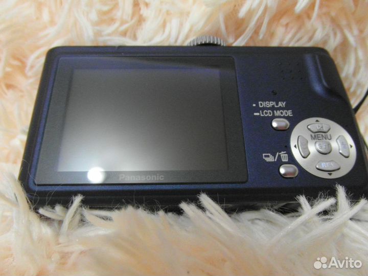 Panasonic Lumix DMC-TZ1